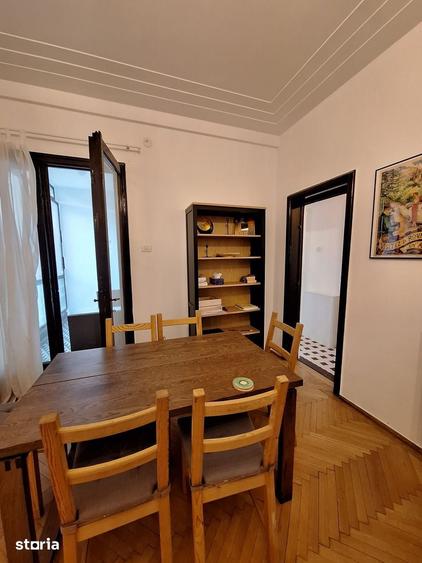 Apartament cu 4 camere în Centrul Istoric