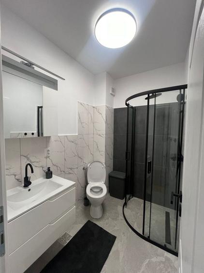 Apartament cu 2 camere decomandat în Florești