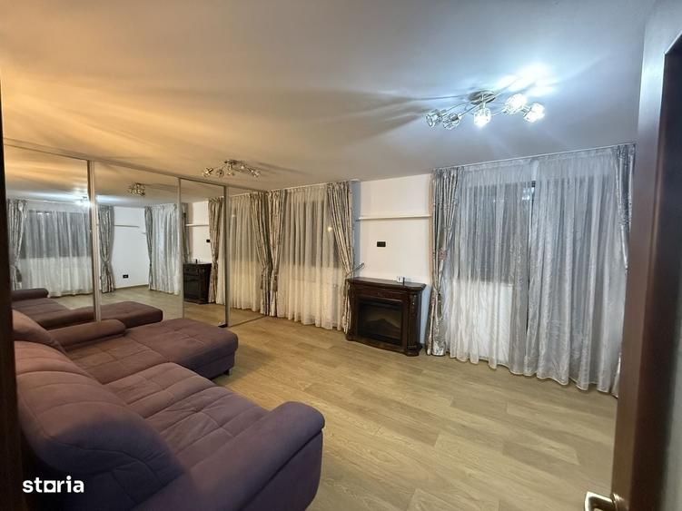 Casă cu 4 camere în Roșu