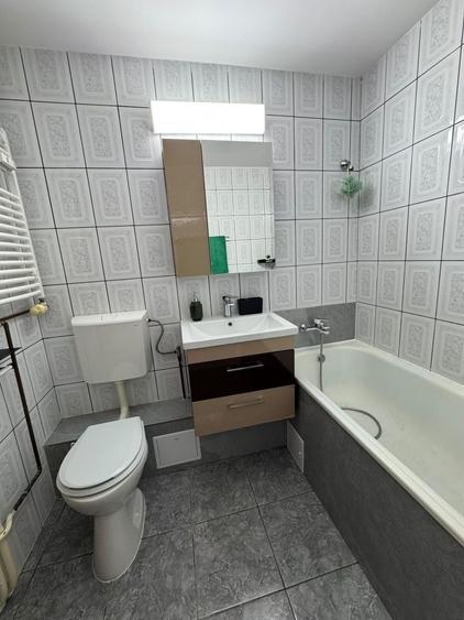 Imobiliare inchiriere 2 camere,confort 1,decomandate,sectorul 5(str.Telita)Pet Friendly de preferabil cuplu - 1