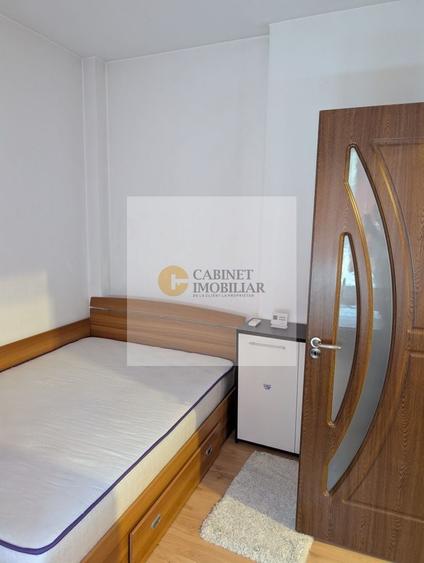 Apartament cu 2 camere semidecomandat, mobilat în Titulescu
