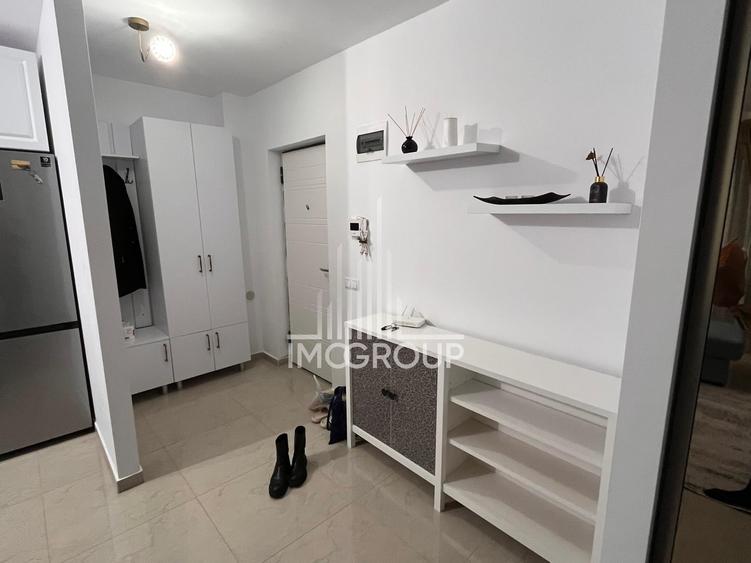 Apartament cu 2 camere semidecomandat, mobilat în Europa
