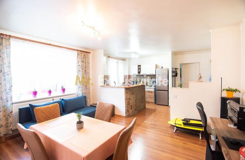Apartament cu 3 camere semidecomandat în Mărășești