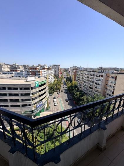 Apartament cu 2 camere, mobilat în Central