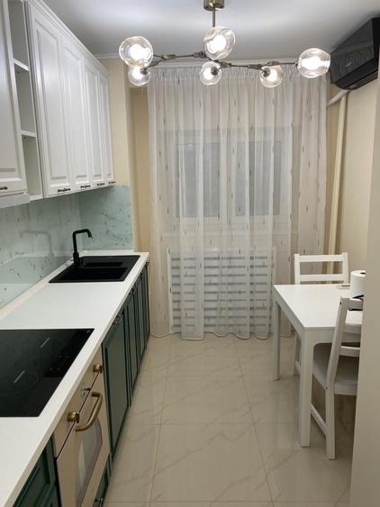 Apartament cu 2 camere decomandat, mobilat în Decebal