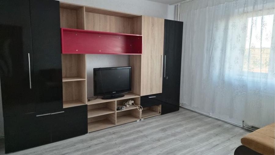 Vind Apartament doua camere mobilat - 6