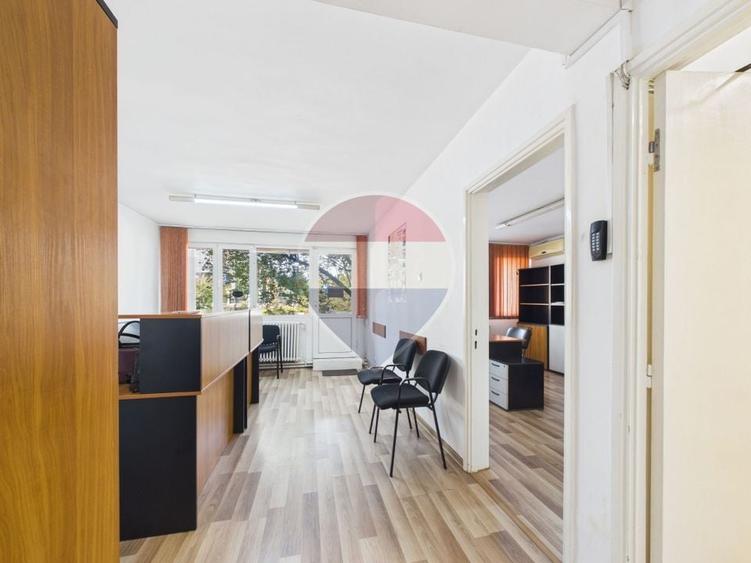 Apartament cu 2 camere, fost spatiu comercial, Metrou Eroii Revolutiei - 12