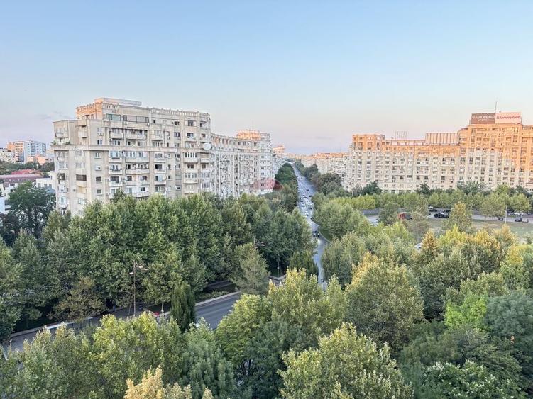 Apartament cu 2 camere decomandat, mobilat în P-ța Alba Iulia