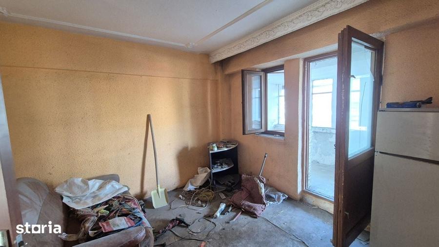 Apartament cu 3 camere decomandat în Ultracentral