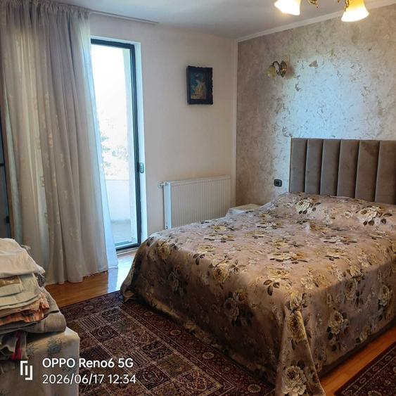 Casă cu 4 camere în Mofleni