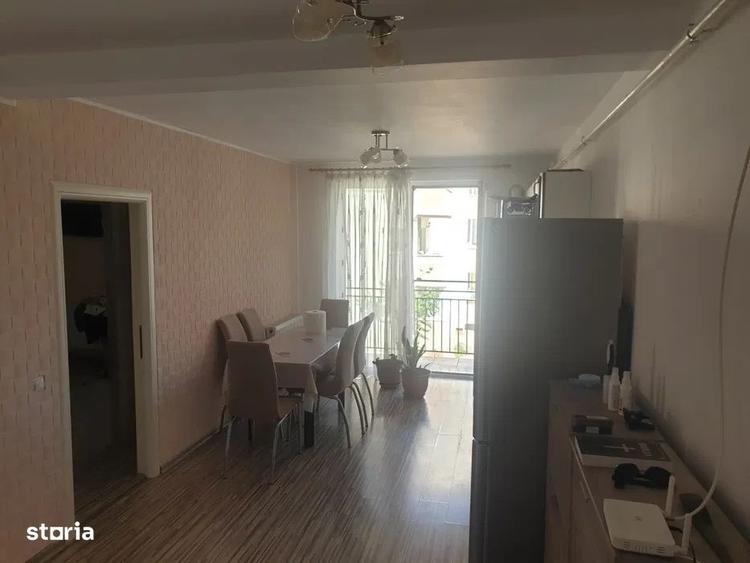 Apartament cu 3 camere decomandat, mobilat în Florești — fotografia 2
