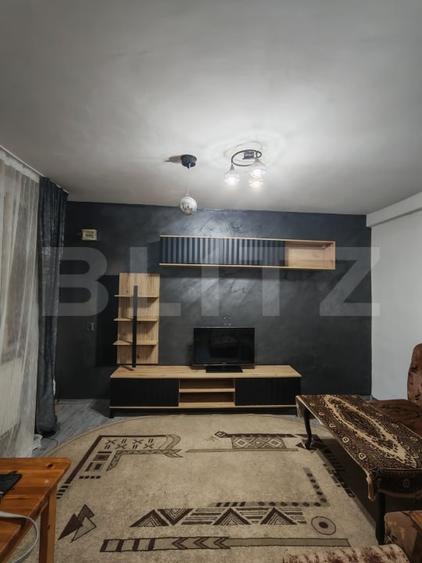 Apartament cu 2 camere semidecomandat, mobilat în Nord-Vest
