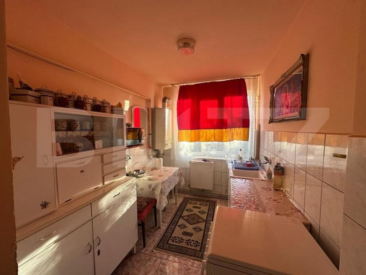 Apartament 2 camere, 48 mp, zona Micro 14 - 10