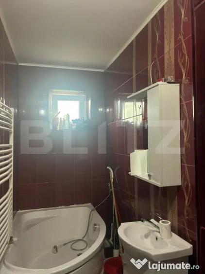 Apartament cu 2 camere semidecomandat în Central