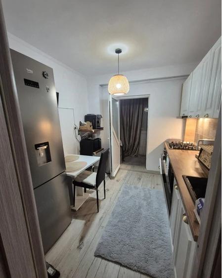 Apartament cu 2 camere decomandat în Trivale