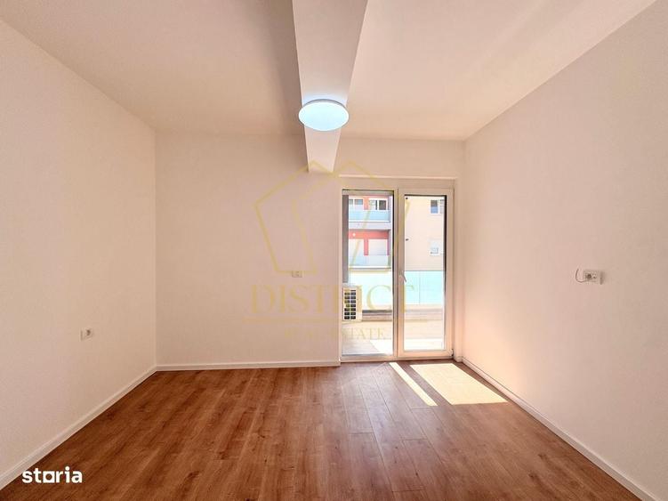 Apartament cu 3 camere în Dumbrăvița