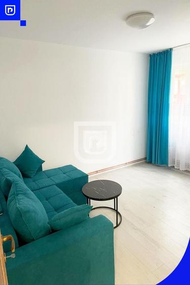 Apartament cu 2 camere semidecomandat, mobilat în Central