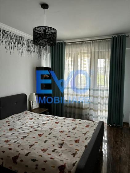 Apartament 3 camere, 70mp, 2 balcoane, lo de parcare, AC, V - 2