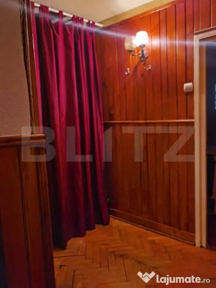 Apartament cu 3 camere decomandat în Central