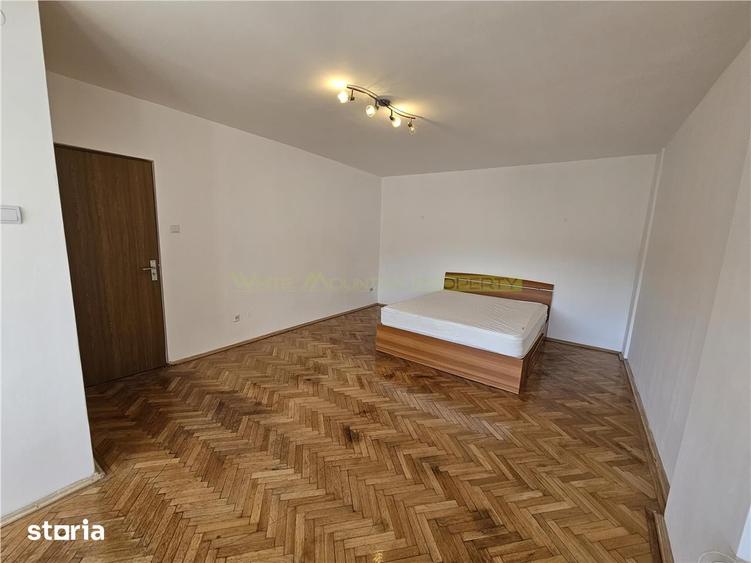 Apartament cu 2 camere decomandat în Griviței
