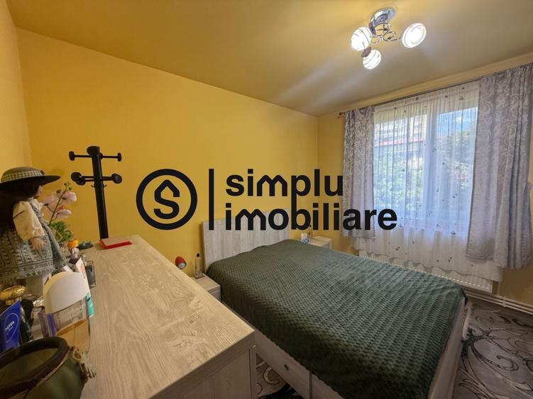 Apartament cu 3 camere semidecomandat, mobilat în Brazda lui Novac