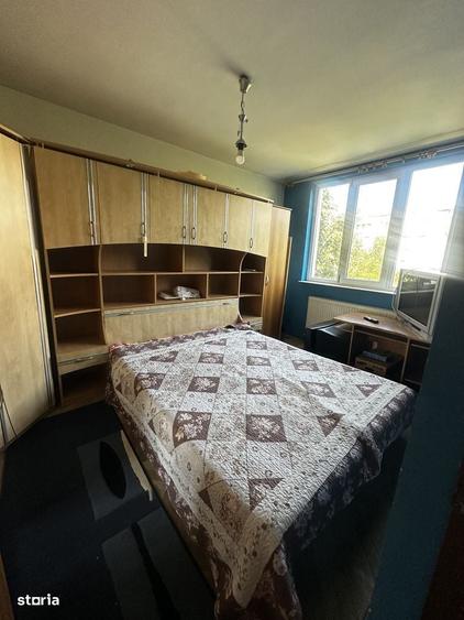 Apartament cu 3 camere în Micro 19