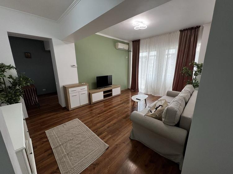 Apartament cu 2 camere nedecomandat în Olteniței