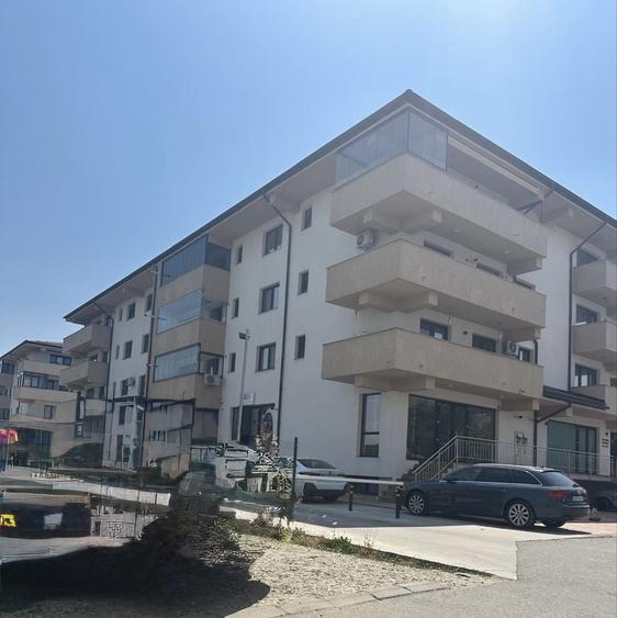 Apartament cu 2 camere decomandat în Bratia din Deal