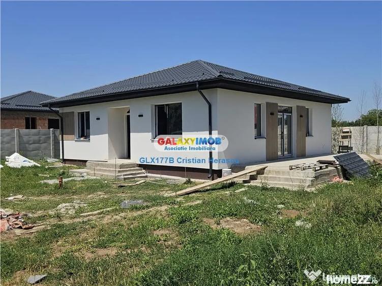 Casă cu 3 camere cu Teren 400 Mp în Crevedia