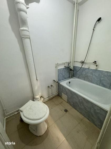 Apartament 2 camere de vanzare, ultracentral, str. Trandafirilor, Baca - 2