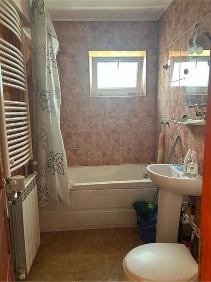 Apartament cu 2 camere semidecomandat în Sud