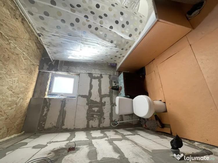 Casă cu 5 camere în Central