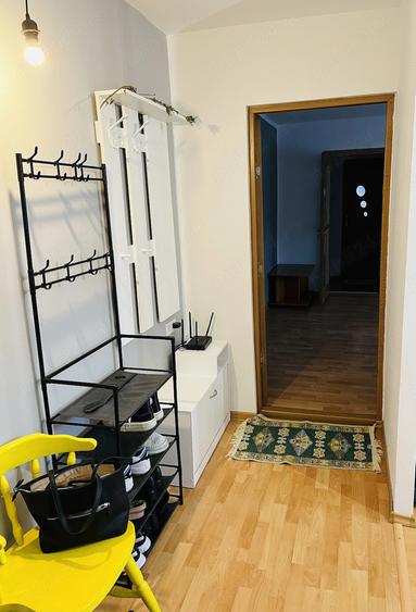 Apartament cu 2 camere semidecomandat în Aradului