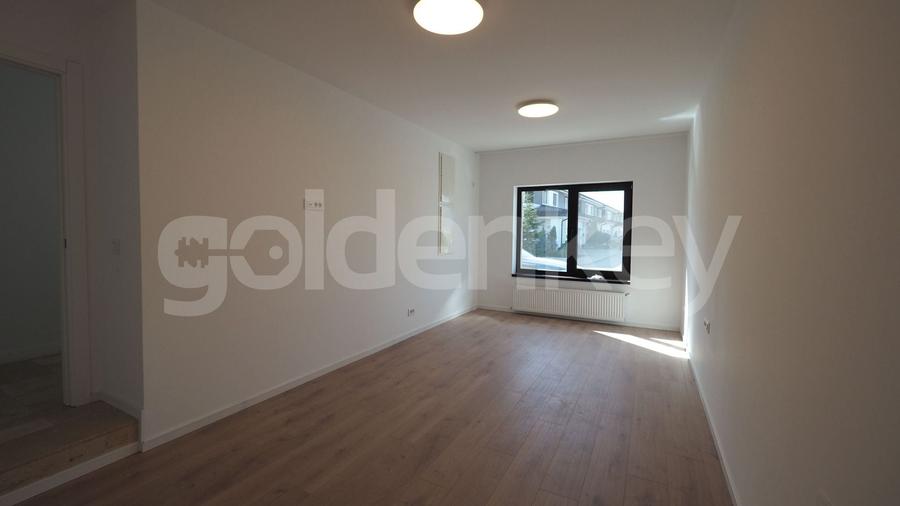 Duplex cu 5 camere cu Canalizare în Pipera