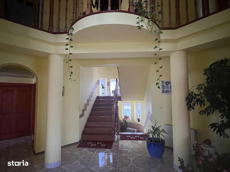 Casă cu 4 camere cu Teren 1000 Mp în Nufărul