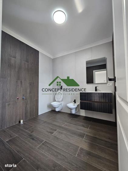 Casă cu 3 camere cu Teren 500 Mp în Central