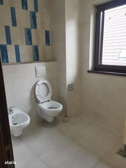 Casă cu 4 camere în Găvana