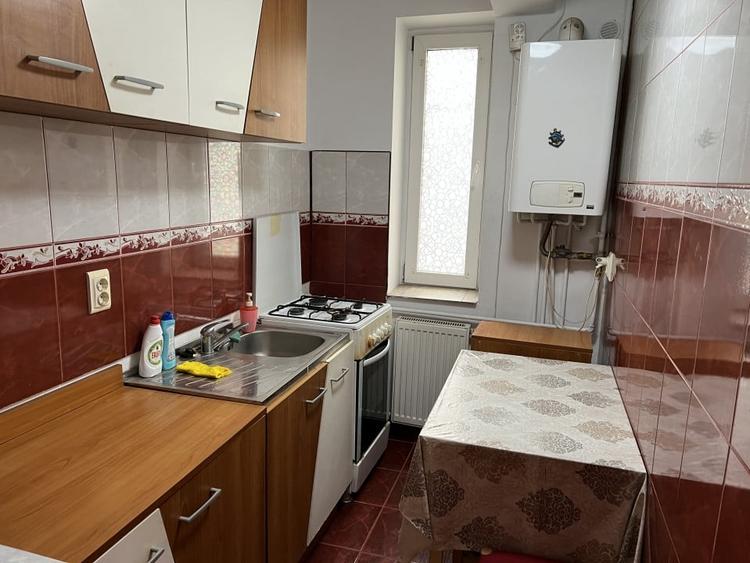 Garsonieră decomandată, mobilată în Turnișor