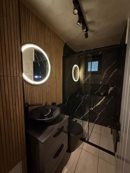 Apartament cu 2 camere decomandat în Exterior Vest