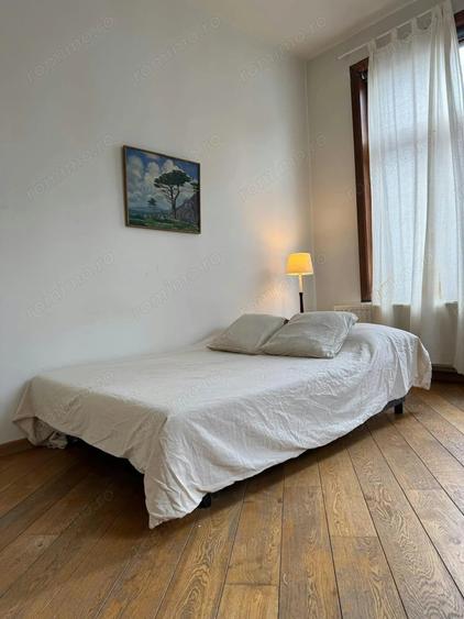 Apartament cu 3 camere decomandat în Griviței