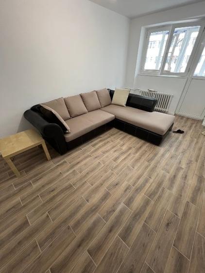 Apartament cu 3 camere decomandat în Doamna Ghica