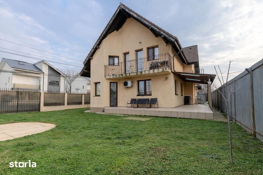 Casă cu 5 camere cu Teren 500 Mp în Berceni