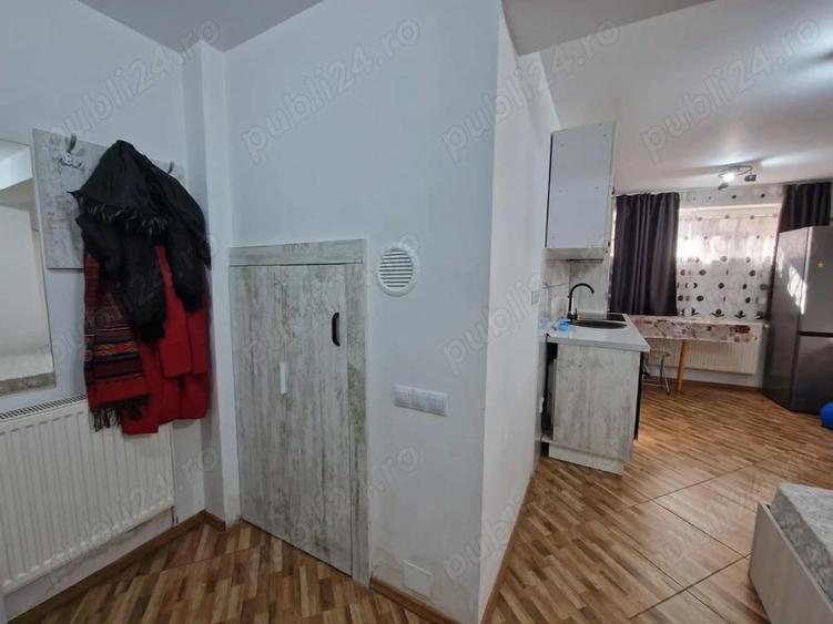 Garsonieră semidecomandată în Eroii Revoluției