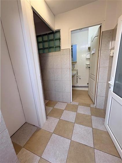 Spațiu comercial, de 30 mp, în Gara