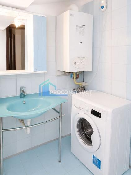 Apartament cu 2 camere decomandat, mobilat în Ultracentral