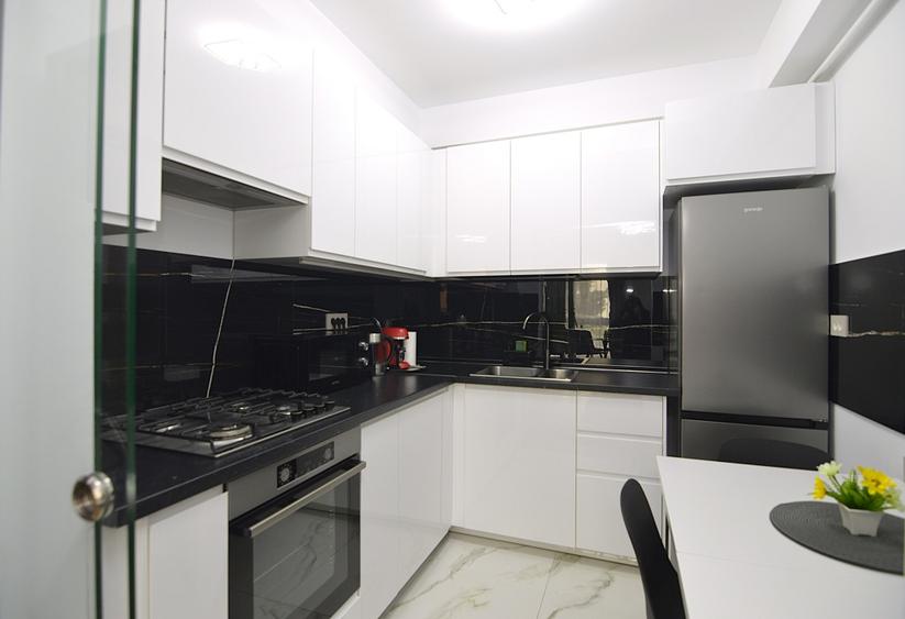 Apartament cu 2 camere decomandat, mobilat în Unirii
