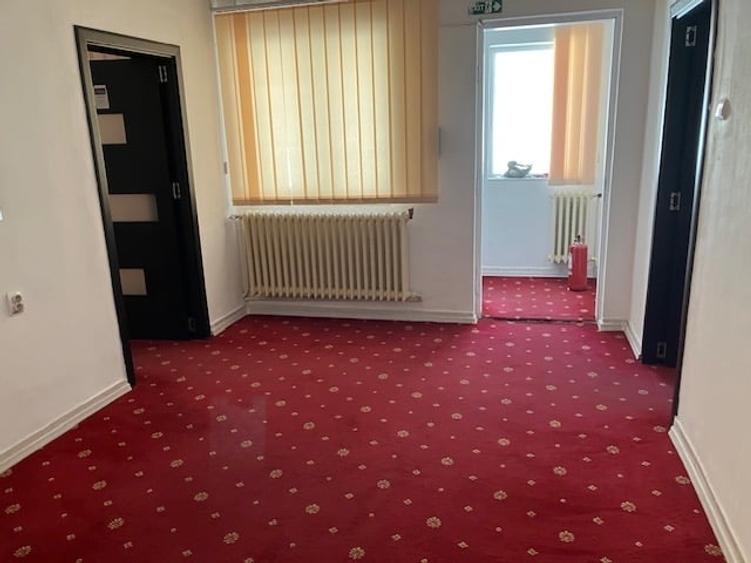 Casă cu Teren 300 Mp în Vatra Luminoasă