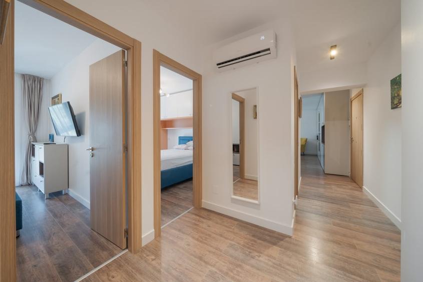 Apartament cu 3 camere decomandat, mobilat în P-ta Presei Libere