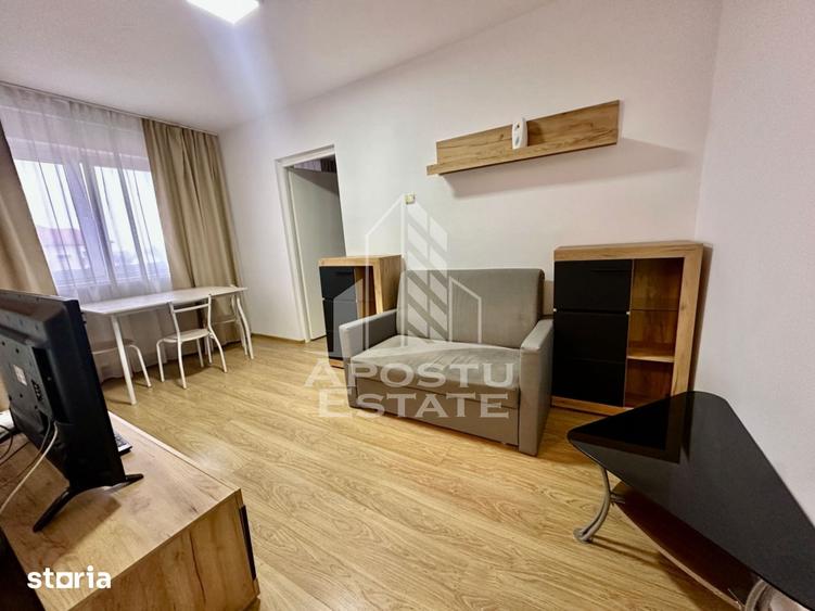 Apartament cu 2 camere, mobilat în Fratelia