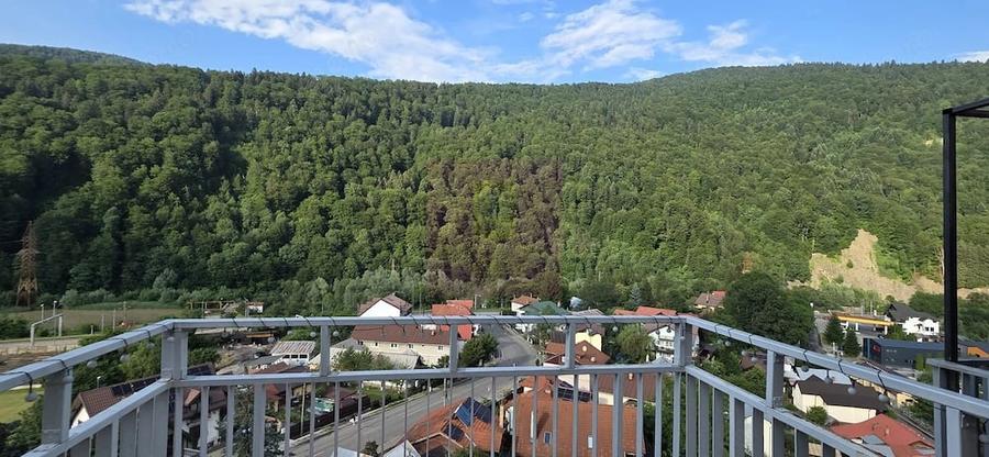 Apartament cu 2 camere semidecomandat în Sud